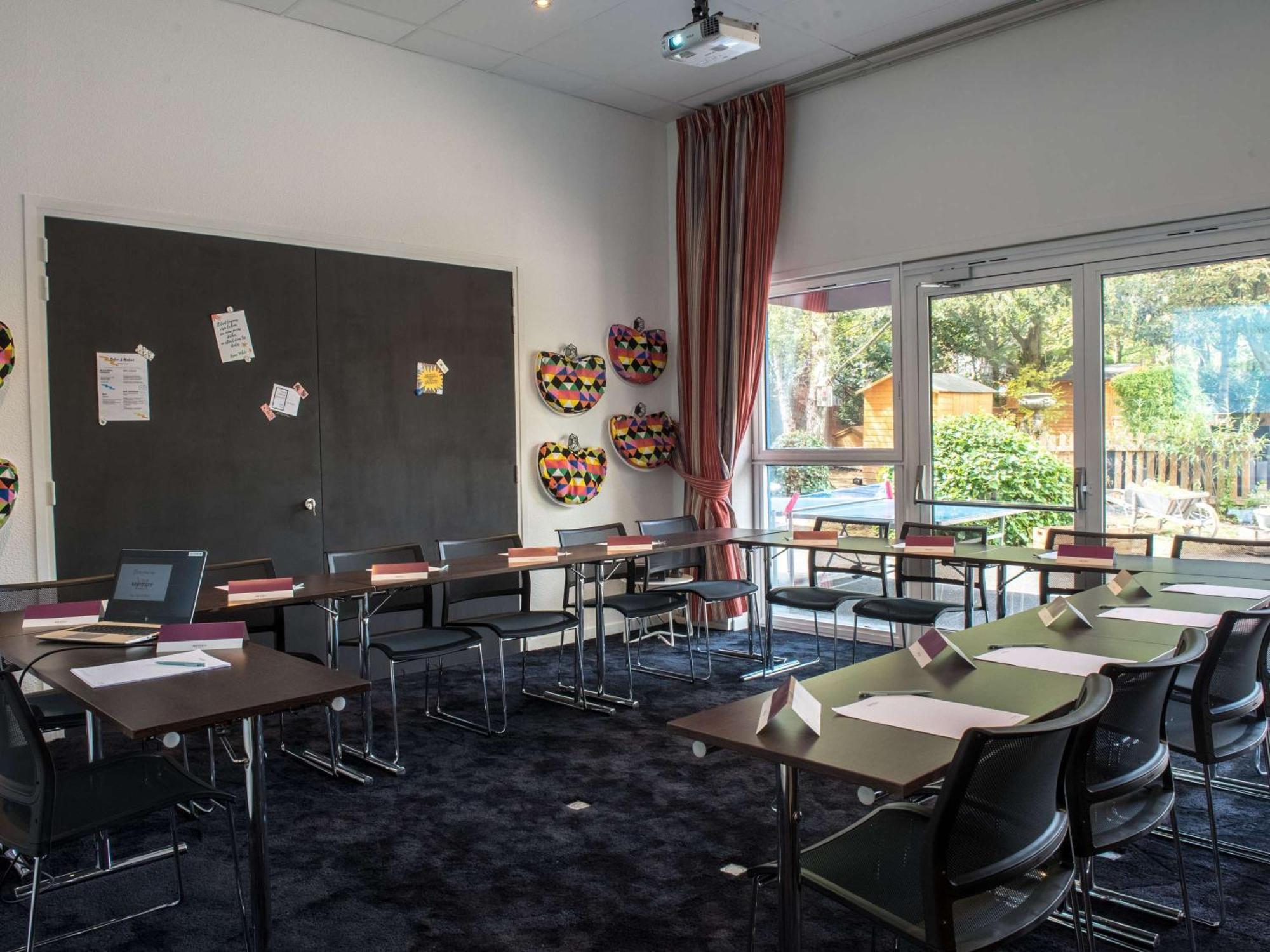 Mercure Paris Porte De Pantin Luaran gambar